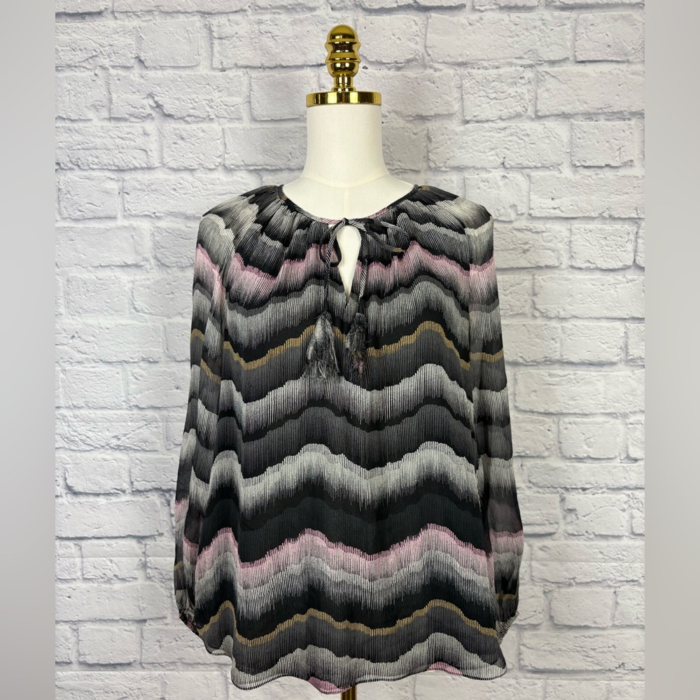 Diane Von Furstenberg Saylor Silk top size 6